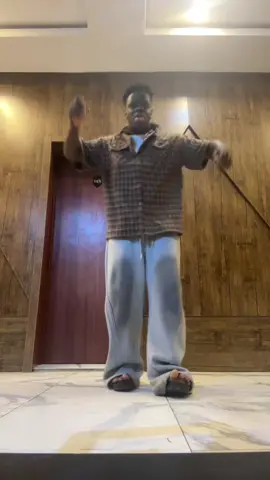 #shakeittothemax #designer #govial #everoneontiktok #Ramadan2025 #trendingnow #CapCut #fypviral 