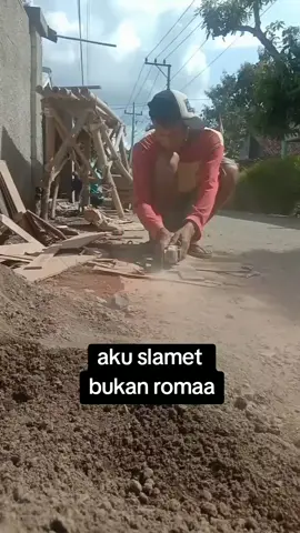 😀😀😁😁😄😃😃😃