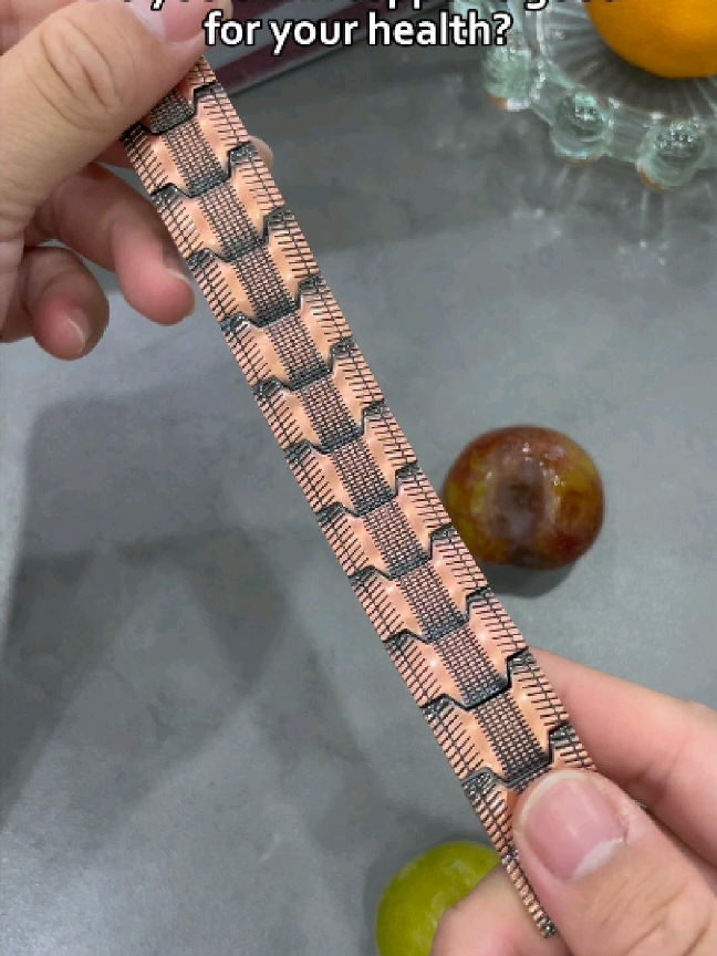 Do you think copper is good for your health?#copperbracelet  #magneticbracelet  #jointpainrelief  #bettersleep  #ptrecommended  #tiktokfind  #mensaccessories  #wellnesswins  #painrelief  #shoptiktok  #everydayessential 