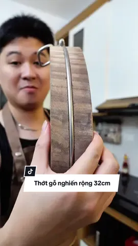Thớt gỗ nghiến rộng 32cm dày 4-5 cm, cứng, bền, nguyên mộc tự nhiên và an toàn #phanhotro #dodungtienich #dogiadungtienich #thotgo 