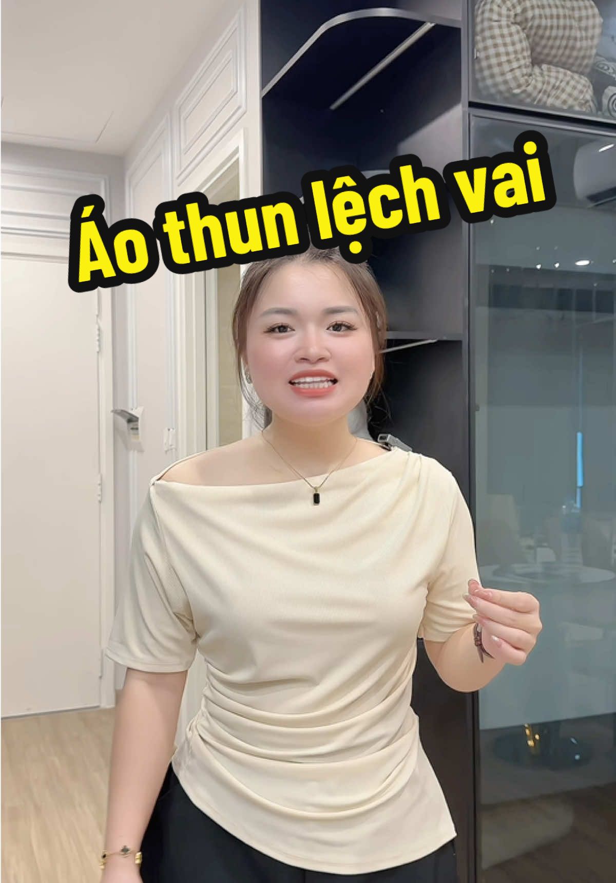 Áo thun lệch vai #thaohuyenbigsize #thoitrangbigsize #bigsizenu #aothun #aobigsize 