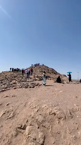 Sejauh ini, naik gunung paling favorit sih ini. #jabaluhud #madinah 