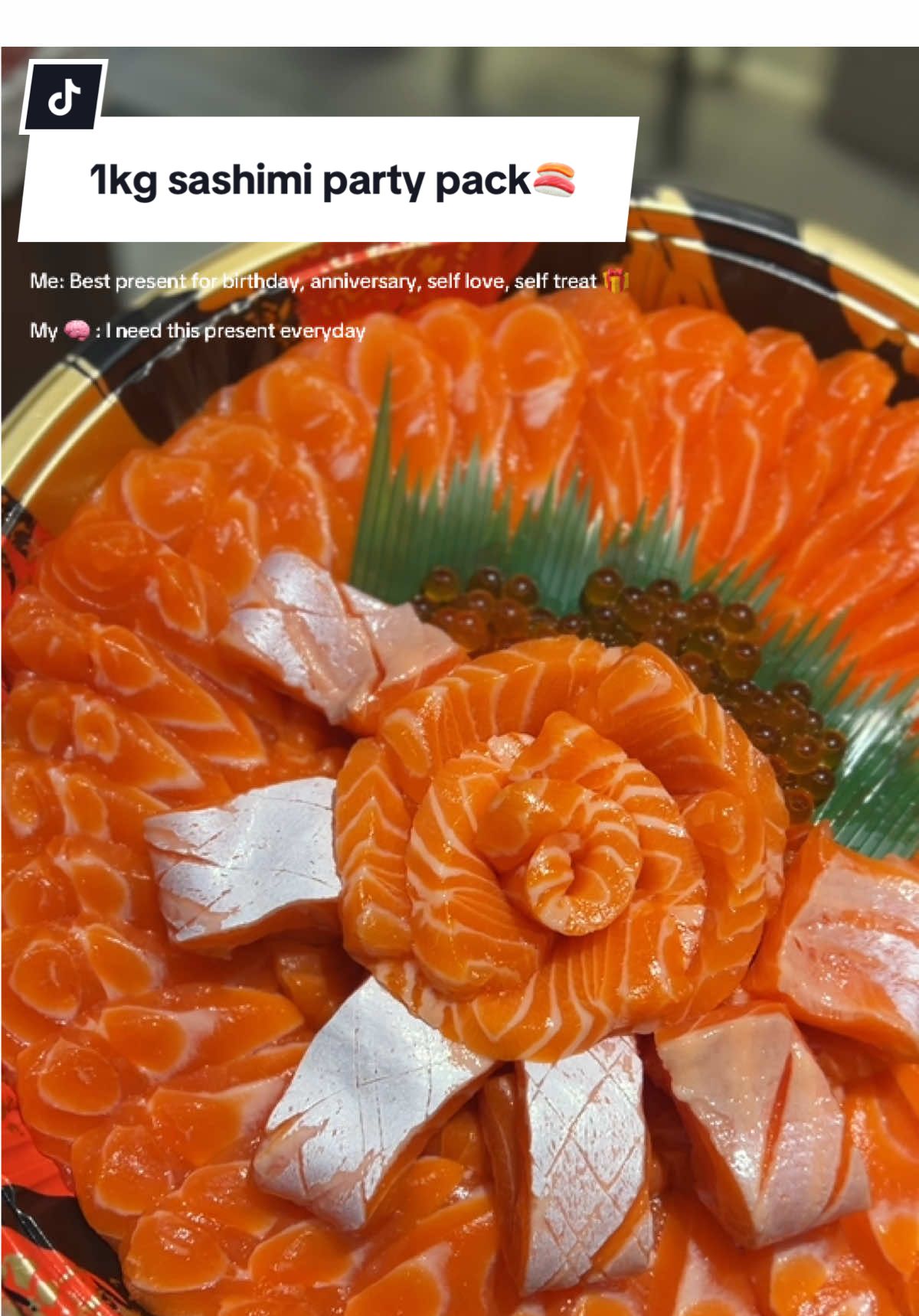 My brain 🧠 everyday filled with 🍣🍣🍣 Yesh is just Too Yumm! 🥹 #tooyumm #tooyummsashimi #salmon #sashimi #mukbangeatingshow #klfoodie #delivery 