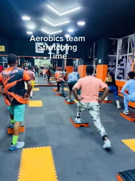 friends community #tiktok #gym #motivation #friend 