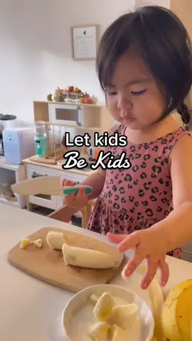 #montessori #montessoriathome #practicallifeskills #practicallifeactivities #practicallife #montessorichild #montessoritok