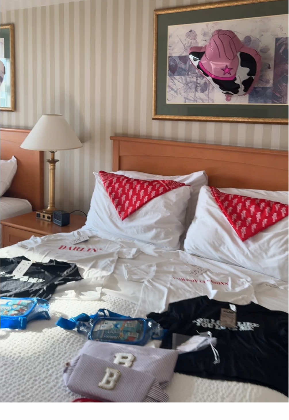 I love doing stuff like this for my girlies, so thank you to all the brands that helped make this happen!! @Boots and Hearts @Liquid I.V. @Neutrogena Canada @amika @Nexxus Hair Care @Glow Recipe @wildandwantedd 🇨🇦 @Dove Beauty & Personal Care @poppi shop 