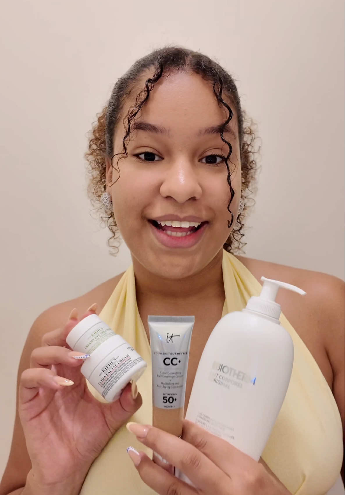 GRWM – Mon combo #SKINEXPERT ✨ 	•	Contour des yeux : Creamy Eye Treatment @Kiehl's Since 1851 , mon boost anti-fatigue. 	•	Hydratation : Ultra Facial Cream pour une peau douce & prête au makeup. 	•	Teint : CC+ Cream @IT Cosmetics – glow naturel + SPF 50. 	•	Corps : Lait Corporel @Biotherm, hydratation 48h & odeur fraîche 🍊 Routine rapide, peau lumineuse, validée ! #SKINEXPERT #kiehlsfrance #biotherm #itcosmeticsfr #beautycrewfr #skincare #makeup