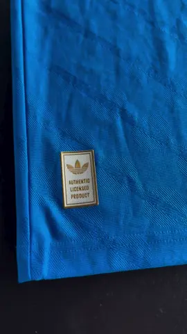 💙 A nova terceira camisa do Real Madrid 25/26 chegou com tudo! Um azul vibrante, moderno e com detalhes que destacam a grandeza do clube merengue! 👑⚽ Ideal pra quem carrega a paixão madridista no peito e quer colecionar história com muito estilo! Já garantiu a sua? Porque essa edição tá insana! 🔥 #RealMadrid #CamisaRealMadrid #NovaCamisa #RealMadrid2526 #TerceiraCamisa #halamadrid  #FutebolEuropeu #CamisaDeTime #Colecionadores #FutebolEstilo #Madridista #Realmadridista #RMCF #NovaColeção #Tailandesa #CamisaTop #Futebol #CamisaAzul #LojaDeFutebol #Lançamento2025