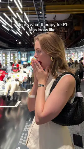 And some Kinder chocolate @F1 Exhibition Amsterdam #f1 #formula1 #landonorris #mclaren #youlooklonely 