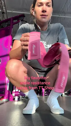 Purchased these off #ttshop last year and still use them every week at the gym!  Love that you can use them with a cable machine or at home with resistance bands hooked between!  10/10 recommend! 🍑 #ankleresistancebands #workout #momsthatlift #workoutmotivation #tiktokshop #ttshop #shop 