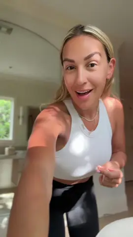 Hi girls! We just got home to Florida. Can’t wait to show you our new home renovations.  🥰🥰 #diml