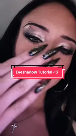 #makeup #makeuptutorial #eyeshadow #y2k #blackliner #eyeshadowtutorial 