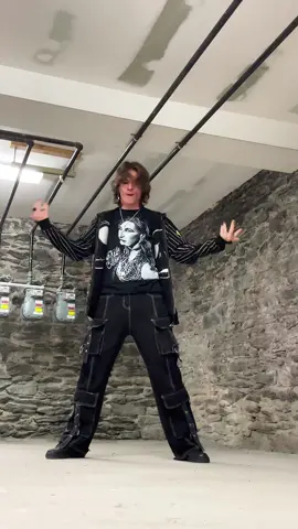 IT’S FUNK’O’CLOCK PEOPLE😮‍💨🕺🏻 - also part 2 of tryna get my @Fortnite Official dance😭 - #thegavincoyle #foryoupage #fyp #dance #whiteboycatchinavibe #fortnitedance #playthatfunkymusicwhiteboy  