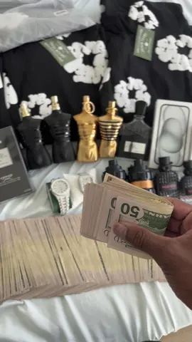 how to make money fast #resell #reseller #vendor #reselling 