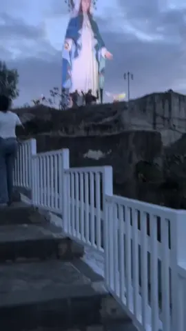 Sungguh luar biasa ,patung Bunda Maria yang sangat besar di ntt 😇😇🥰🥰🥰#bundamaria #fyppppppppppppppppppppppp #ntt 