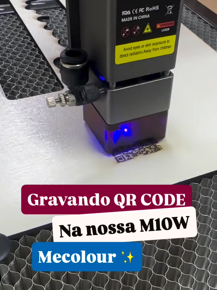 A Vivi Zau veio mostrar pra gente como ela faz gravação de QR Code na nossa gravadora M10W 😍 E aí, já pensou em personalizar assim também? Comente M10W que a gente te conta mais! 🚀 #gravadoraalaser #gravadoram10w #copospersonalizados