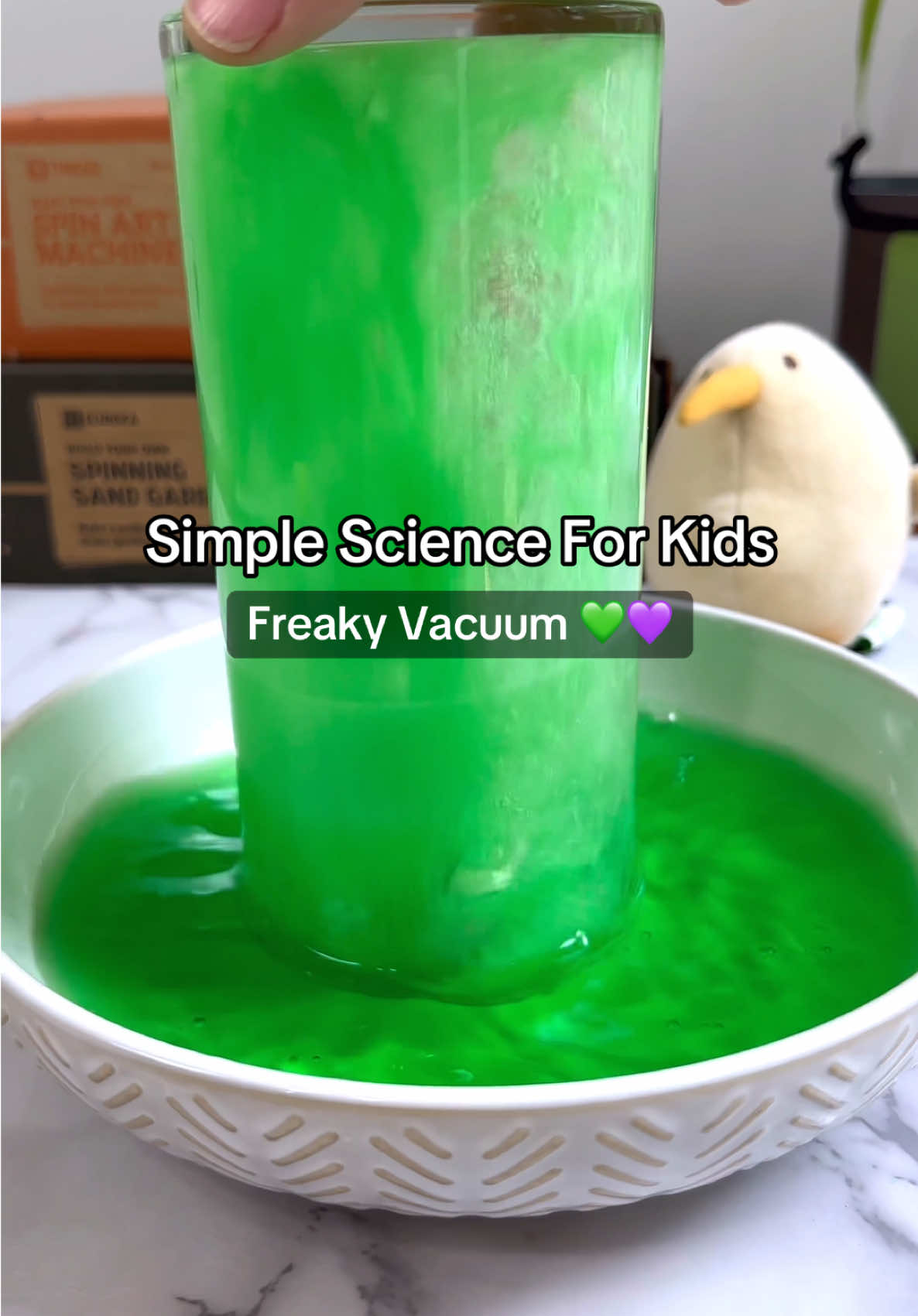 It’s Freaky Friday day 💜💚 Try this fun science experiment that the kids (and parents) will love #science #kidsactivities #kiwico #freakyfriday #scienceforkids #scienceexperiments #LearnOnTikTok 