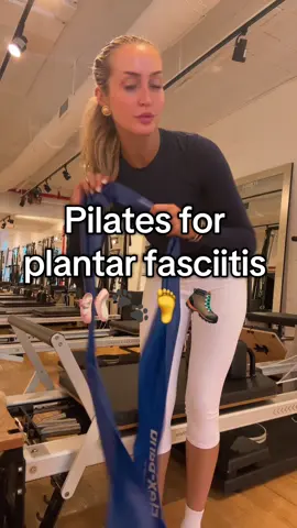 As someone who struggles w the occasional plantar fasciitis flare up I LOVE doing these Pilates moves to help correct it 🐾 #fyp #ilovenyc #olebrandselect #pilates #workout #formapilates @Forma Pilates 