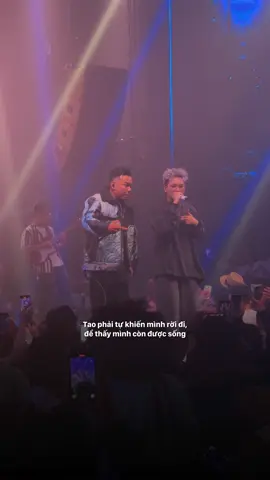 Made it out of the Matrix with my big bro @Thai VG 💪 #BRay 