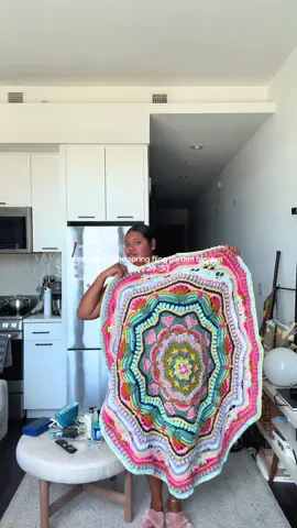 🌈🧚✨💖 #springflinggarden #crochetblanket #crochet #crocheting #fyp #foryou #crochetproject #crochetersoftiktok 