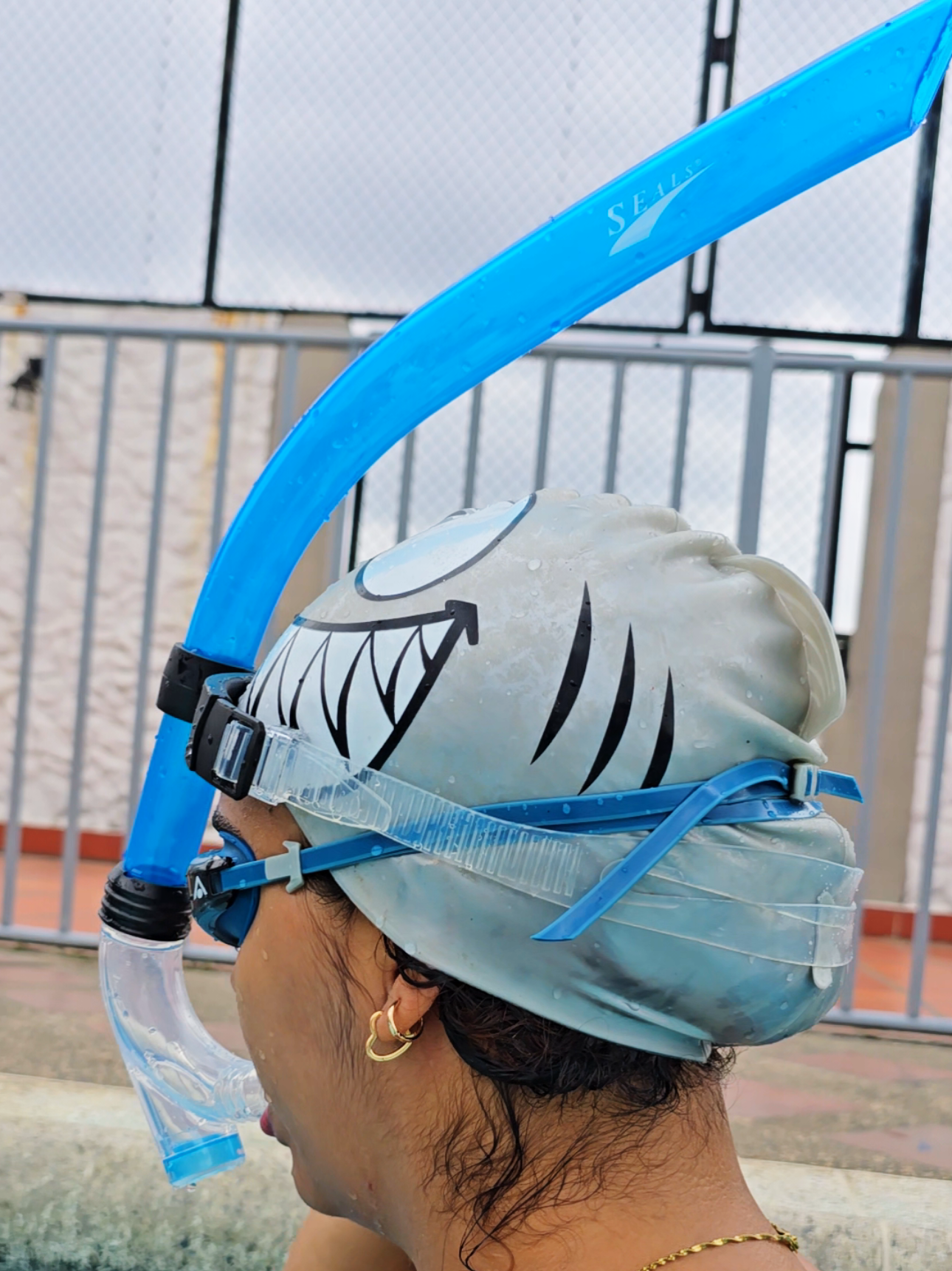 Un snorkel frontal para iniciar tus entrenamientos, controlar tu capacidad pulmonar y mejorar tus tiempos 🏊🏻‍♂️🤿💪🏻 #Squalo 🦈 📱 Conoce nuestros productos al 302 686 3848 #natacion #piscina #training #snorkel #swimming #tiendadeportiva #sports #fyp 