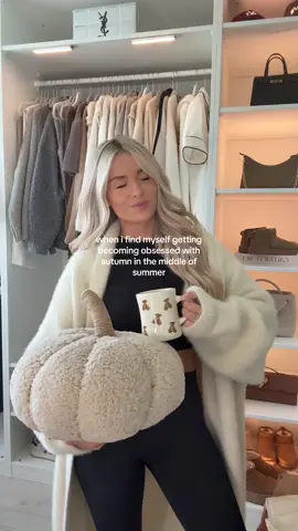 where are my fellow autumn girlies at 🍂🤎✨