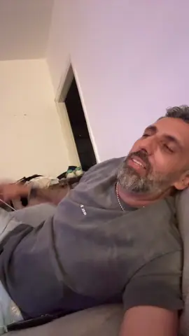 שני צבעים אחד  לבן בהיר אחד ורוד 