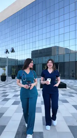 التفاصيل 🤩 سكرب هيلنق هاندز متوفر للطلب من متجرنا الإلكتروني #صحي #سكرب #هيلنق_هاندز #ممرضة❤️👩🏻‍⚕️ 