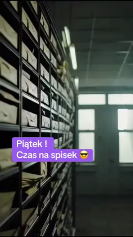 Piątek to dobry dzień na… odrobinę teorii spiskowych 😏 85 km półek. 12 wieków historii. Tysiące tajemnic. Co takiego Watykan trzyma pod kluczem? 👁️ Obcy? Zaginione Ewangelie? Przepowiednie końca świata? 💬 Dobra, strzelaj w komentarzu – co według Ciebie tam ukrywają? #Piątek #Tajemnice #Watykan #TeorieSpiskowe #Ciekawostki #Historia #WeekendowyTemat