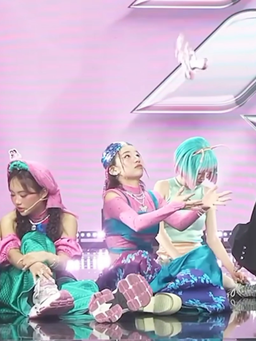 chị Ngọc nhìn như ebe~ zị áa👶🏻💕 #lambaongoc#phuongmychi#phaonorthside#liugrace#saabirose#badliar#duyen#emxinhsayhi#exsh#fyp#foryou#viral#LBN#EXSH#xh#xhtiktok#foryoupage#xuhuong#vie#viechannel 