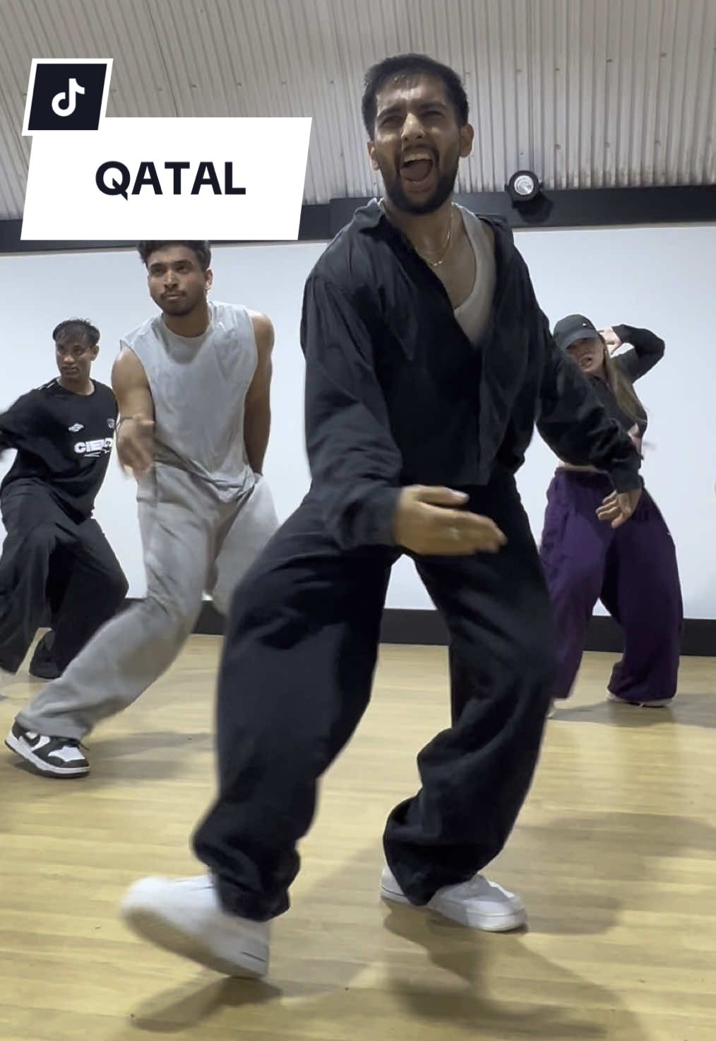 Jadon move kare, kare lakk QATAL 🔪                                                                                                                                                                                 Watch me QATAL this choreo by the man behind SIRRA himself 🙌🏽🐐                                                                                                                                                             🧠: @Yassh Kadamm                                                                           🕺🏽: @lakshay._.t                                                                 🎶: @Guru Randhawa                                      📍: @basedancestudios                                                                                                                                                     #qatal #gururandhawa #bollywooddance #bollywoodsong #punjabi #punjabisong #dancer #dancechallenge #dancecover #dancevideo #dancetrend #danceindia #viralvideos #trendingnow #fyp 