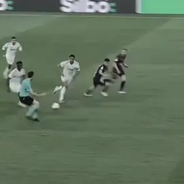 اما الكرامةُ ، فـَ كأنك لم تُلد ،🫨#judebellingham #bellingham #explore #realmadrid #بيلينغهام #ريال_مدريد #هلا_مدريد 