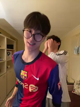 ok Messi or CR7?) inst: elikkuu 