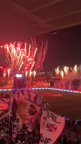 A torcida mais leal de todas ♥️💢  #vasco #vascodagama #torcida #paixao #futebol 