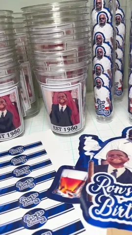 Whiskey and Cigars 🤌🏾  💨 Birthday Fans 💨 Plastic Shotter Cups 💨 Clear Cups 💨 7ft Backdrop 💨 Cigar Bands #kriispythebrand #kriispykoordinating #kriispypartyfavors #customcups #whiskeyandcigarsgang #cigarclubs #blue #estcups #customstyrofaomcups #icebucket #custompartybucket #vipsetup #leoseason #manpartyfavors #backdrop #cheerstomybirthday #birthdayfans #custompillows #doubleshot #dyecutstickers #customgameboard #cigarwrappers #cigarband