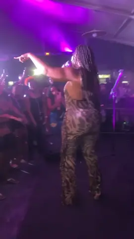 Petit retour sur notre soirée en compagnie de @Stony Baby ✌🏽 🫶🏽#stony #zouklove #KayDada #pourtoiiiiiiii #WeLoveSunday