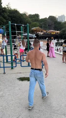 По поводу программ тренировок + в директ 🤝🥷 #dan4iktis #sport #workout #calisthenics #freestyle #gym #gymnastics 