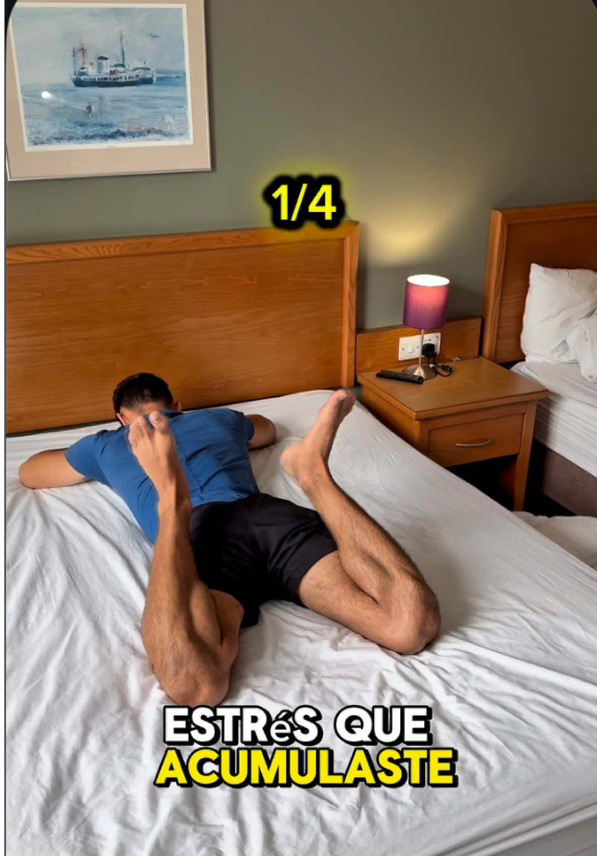 Si haces esto 5 minutos antes de dormir, tu espalda va a pensar que fuiste al fisio. No necesitas pastillas. No necesitas estirar una hora. Solo esto: ✅ Movimiento ✅ Fluidez ✅ Ritmo ¿Te suena loco? Hazlo esta noche y dime mañana. 📌 20 balanceos en cada ejercicio y tu cuerpo va a soltar todo ese estrés escondido. 💚 Yo no te vendo humo. Te enseño cómo moverte mejor. Como fisio, esto lo mando todos los días. 🧐 ¿Cuál sentiste más? Ponlo en los comentarios y guárdalo si tu espalda también te pide ayuda. #espalda #espaldabaja #adrifisiofitness #lumbar #movilidad   