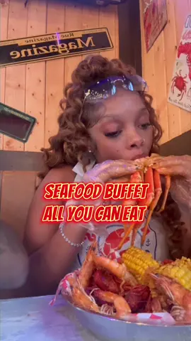 red claws got one of the best seafood sauces fs #seafood #mukbang #buffet #asmr #food #foodreview #Foodie @Red Claws Houston @Red Claws Crabshack 