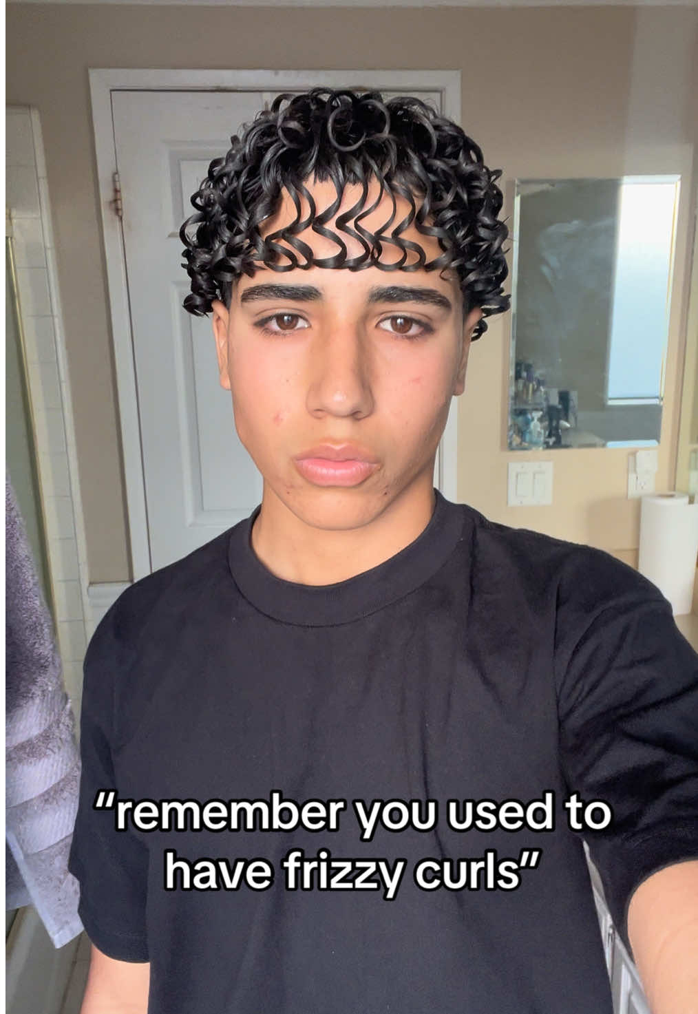 #fyp #curlyhairroutine #curlyhairtutorial 