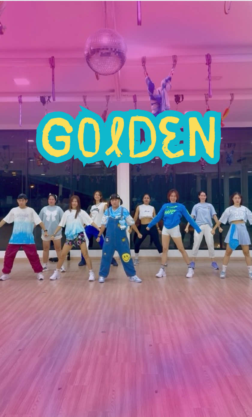 เกิร์ลกรุ๊ปวัยเก๋าแต่พลังเต็มเปี่ยม! 💙  มาร่วมสร้างความสดใสด้วยเพลงนี้กัน 😁 🎶 Golden 🎙️ @audreynuna  💫 Inspired by @jenniferkim_official  #golden #zumbawithfriendsth #zwfth #zumbawithfriends #goodvibesforall #zumbathailand #zumbasmashgym #ชวนเพื่อนเต้น #เต้นกับเพื่อน 