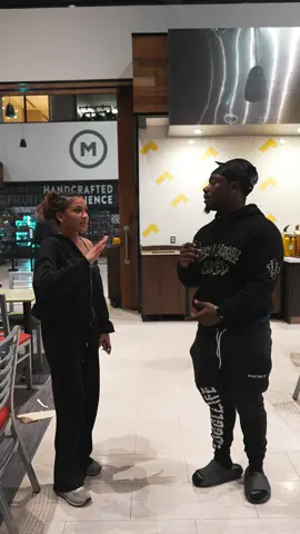 Asking Pretty College Girls Trick Questions 😂😳 #interview #fyp #foryou #foryoupage #brainteaser 