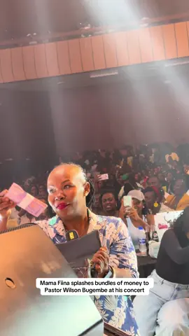 Mama Fiina splashes bundles of money to Pastor Wilson Bugembe at his concert #bricepromotionz 