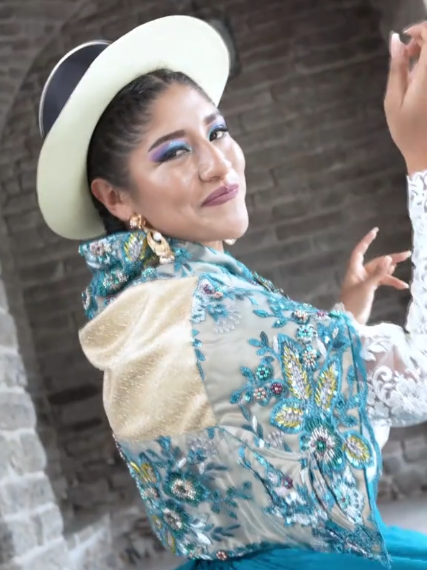 Serpentina lleva este mensaje... 😭  #serpentinita #ayacuchocarnavalero #ayacuchoperu #carnavalesayacuchanos #comparsasayacuchanas  @.GabyMar  Compositor: @Luis Carlos gucho 