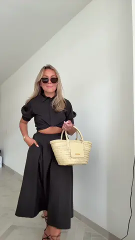 My everyday outfit this summer 🖤 #fyp #zara #zarahaul #zaraoutfit #fürdich #foru #outfit #outfitinspo #blackoutfit 