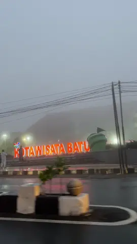 aku kamu dan batu.                      #fyp #kotabatu 