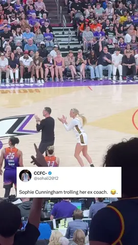 Sophie Cunningham had a little extra for Coach Nate Tibbetts 👏 Via erikaleaday on X #sophiecunningham #indianafever #WNBA 