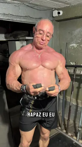 Depois dos 50 é possível ganhar músculo? 