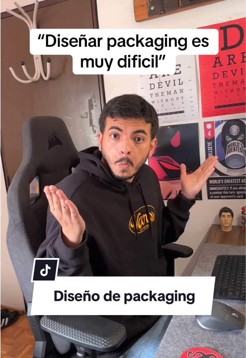 Hay que superar el miedo al diseño de packaging 📦👊 . Muchas veces nos quedamos en los mockups de ejemplo y nos olvidamos de que para que de verdad sirva nuestro diseño, hay que diseñar sobre el troquel base del packaging, lo que a veces nos puede confundir y marear 😵‍💫 . Gracias a las herramientas y practicidad de @Pacdora ya no me mareo ni me complico rompiéndome la cabeza para encajar medidas ni diseñar pestañas de encaje perfectas 🥳 . Hay una enorme variedad de templates funcionales sobre los cuales diseñar, desde cajas y bolsas, hasta latas y botellas. Lo mejor es que las medidas son completamente personalizables y Pacdora ajusta el troquel general para que encaje todo a la perfección ✅ . Con el código “ESCOBAR” pueden un 20% de descuento en su suscripción y obtener acceso a todas estas funciones y mas ✏️📦 . #pacdora #pacdoradesign #graphicdesign #graphicdesigner #graphicdesigners #graphicdesigncentral #graphicdesigndaily #graphicdesigncommunity #graphicdesignersclub #graphicdesignerlife #graphicdesignerslife #logo #logodesigner #logodesigns #logodesigners #logodesigning #logodesignersclub #logobrand #logoconcept #logoideas #logodaily #logoawesome #brandidentity #brandingdesign #branddesign #packaging #packagingdesign 