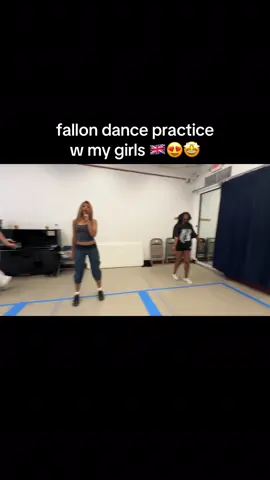 it’s giving dance practice mirrored 0.25 speed SMtown youtube channel 480p 